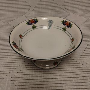 Syracuse China Canterbury Floral Pattern White Pedestal Bowl Candy Dish Vintage